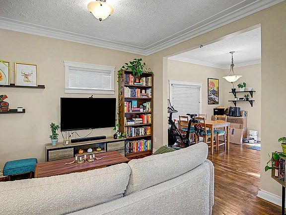 3rd image of 11247 88th St NW
