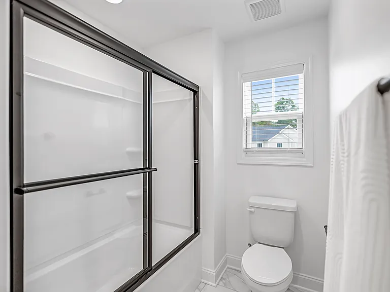 Amber Vista — Photo 26