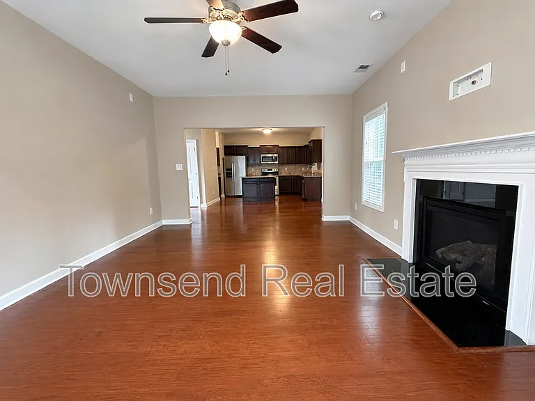 2817 Blockade Runner Dr — Photo 6
