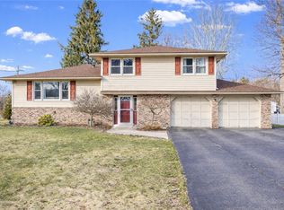 658 Regina Dr, Webster, NY 14580