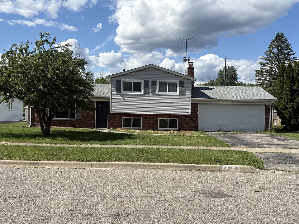 1st image of 4888 Clinton Way Dr
