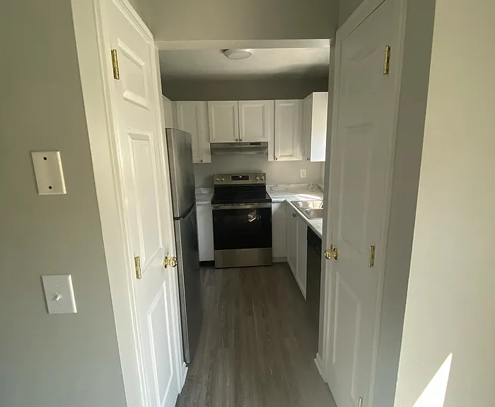 2606 Crisnic Ct — Photo 5