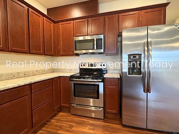 2nd image of 601 5th St SW #8575657C6