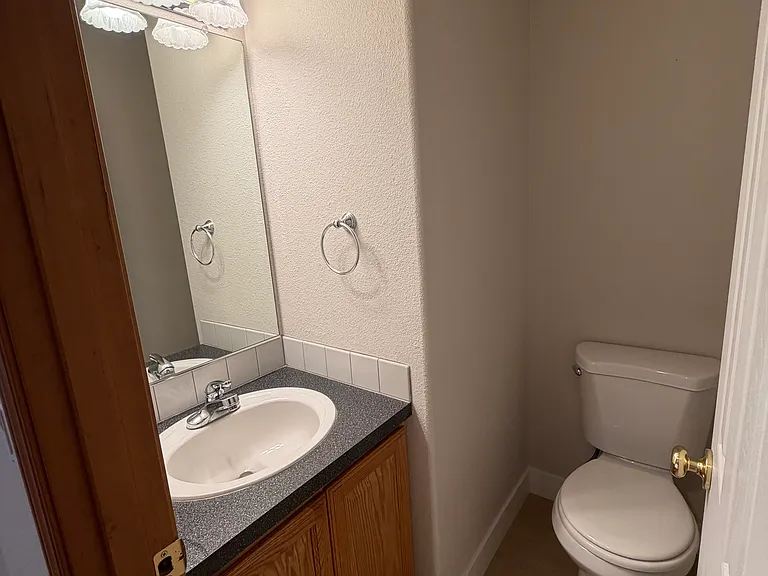 2478 SE Palmblad Rd #2468 — Photo 9