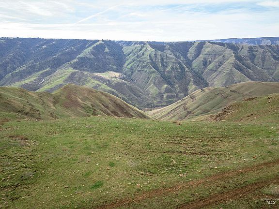 2nd image of 1 Salmon River Canyon Ests