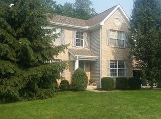 12066 Crestfield Ct, Cincinnati, OH 45249