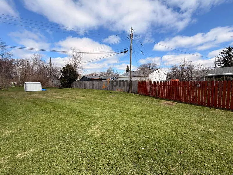 3003 Oakdale Ave — Photo 11
