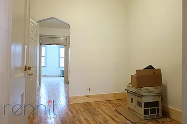 Rented by Rennit Inc.