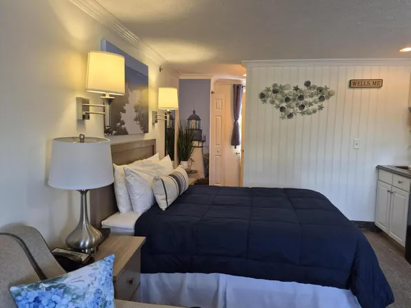 733 Post Road #228, Wells, ME 04090
