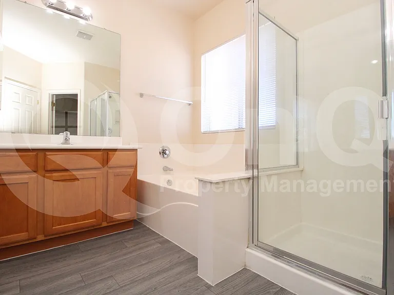 9120 W Hubbell St — Photo 21