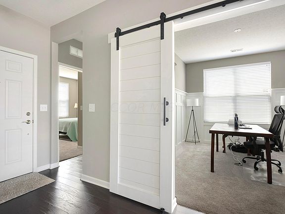 3rd image of 1011 Zeller Cir