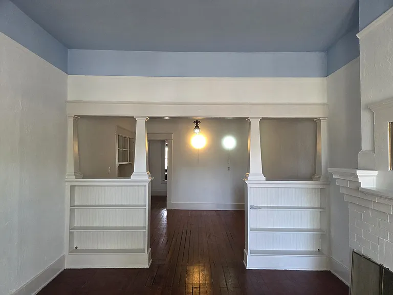 209 W Simpson St — Photo 7
