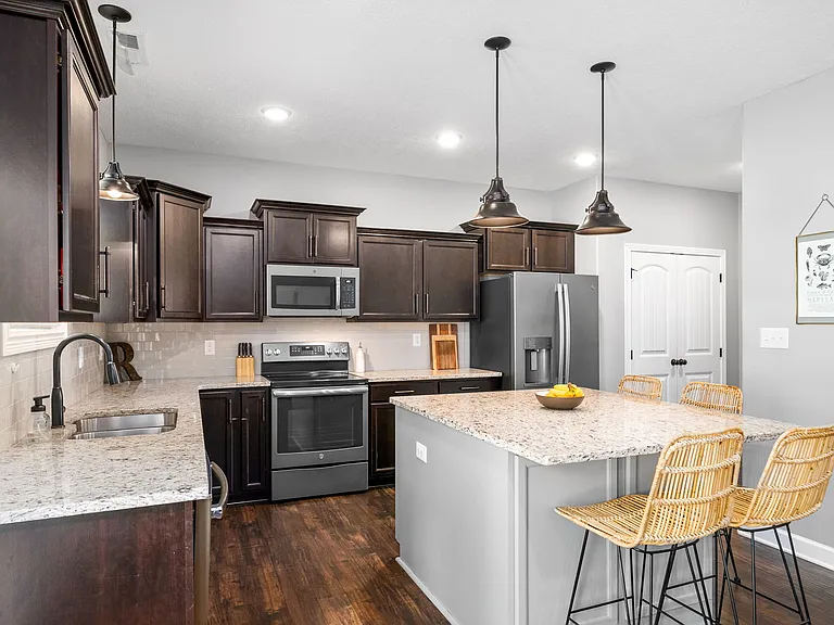1607 Ellie Piper Cir — Photo 14