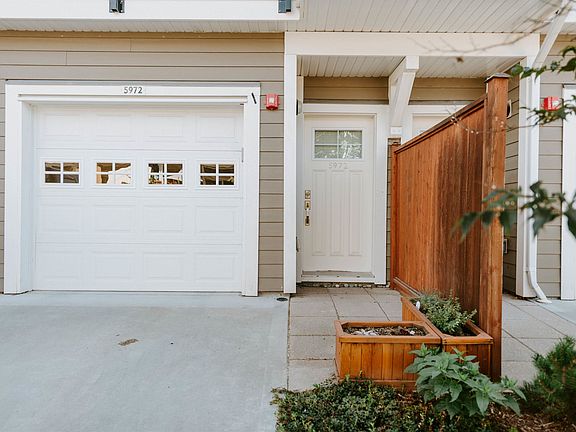 3rd image of 5972 Oldmill Ln