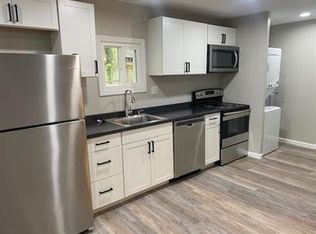 303 Ellis St APT C, Plainfield, IN 46168