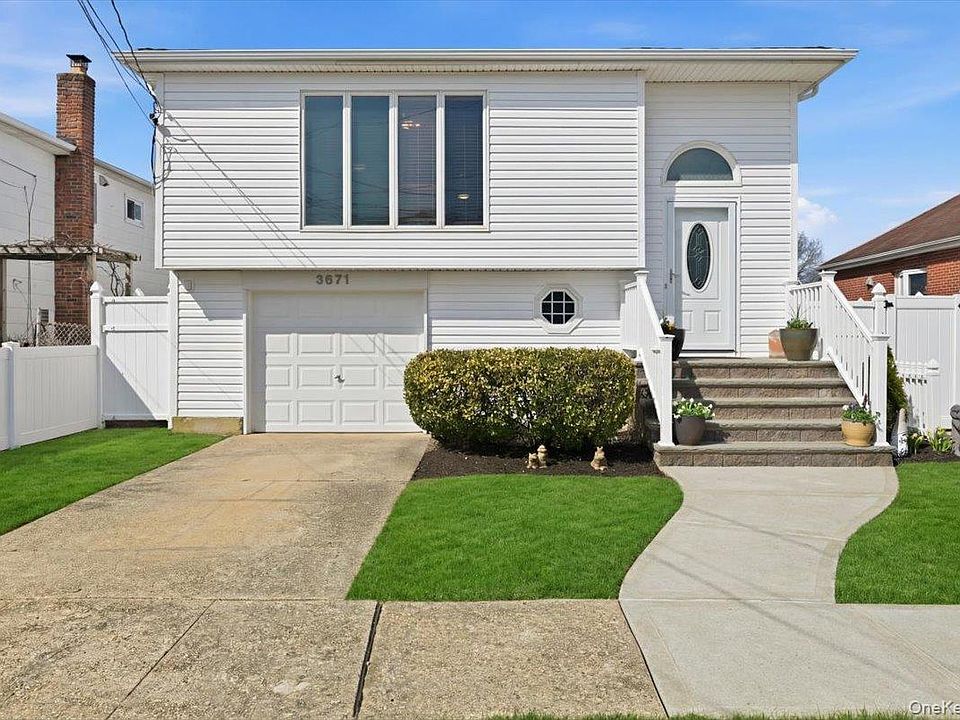 1st image of 3671 Bayview Street