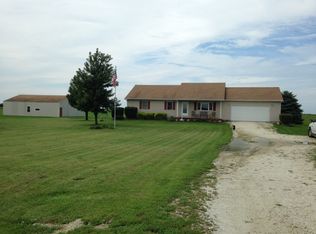 2874 S 5000w Rd, Kankakee, IL 60901