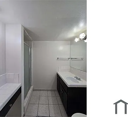 1414 W Swift Ave #105 — Photo 7