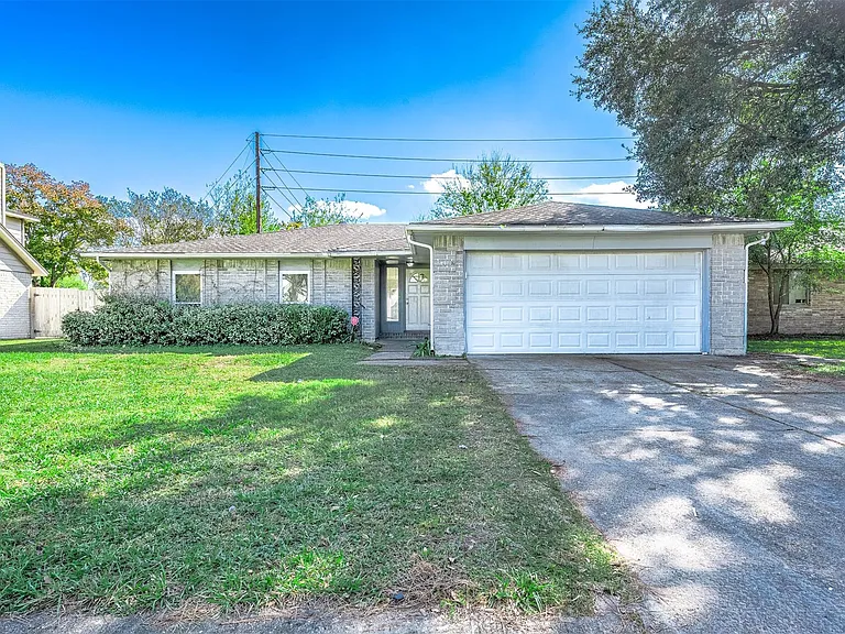 24007 Pepperrell Place St — Photo 1