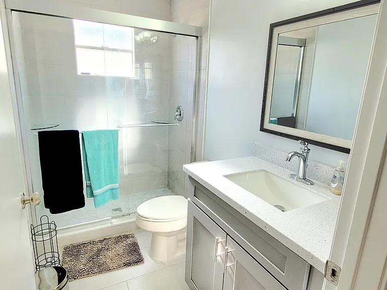 1328 Waterway Cove Dr — Photo 8