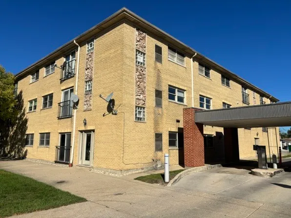 8320 W Belmont Ave APT 11, Chicago, IL 60634