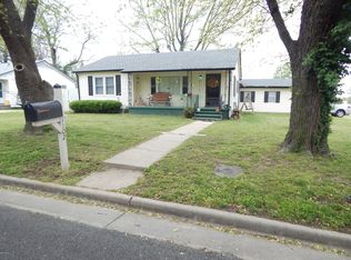 1102 Jefferson Ave, Joplin, MO 64801