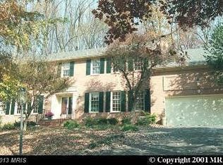 10629 Oaklyn Dr, Potomac, MD 20854