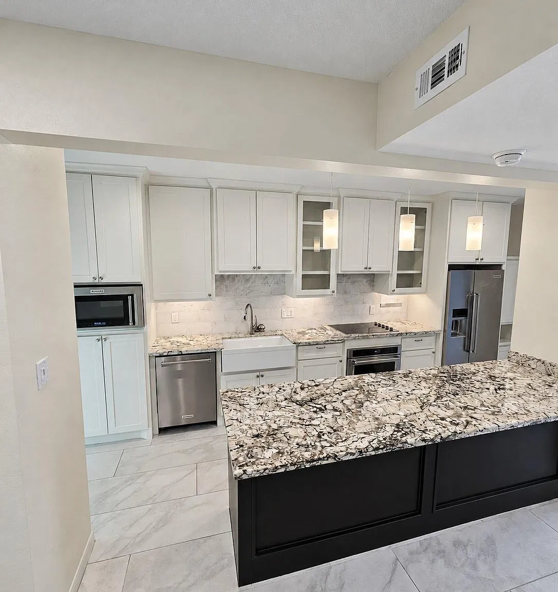 2 bed, 2.5 bath, 1444 sqft, $2,650 — Photo 3