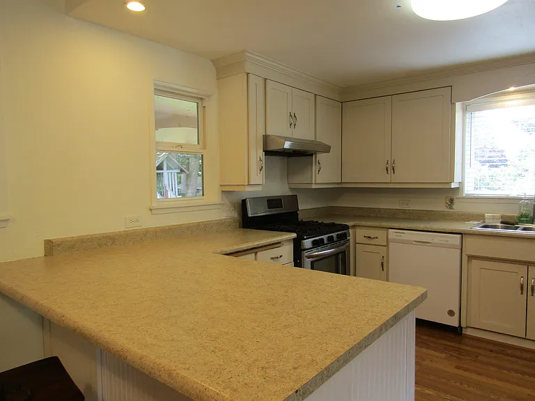 7301 46th St W — Photo 10