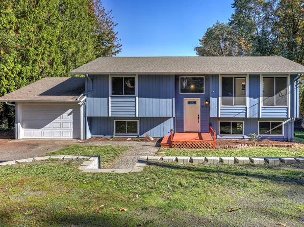 18770 2nd Ave NE, Suquamish, WA 98392