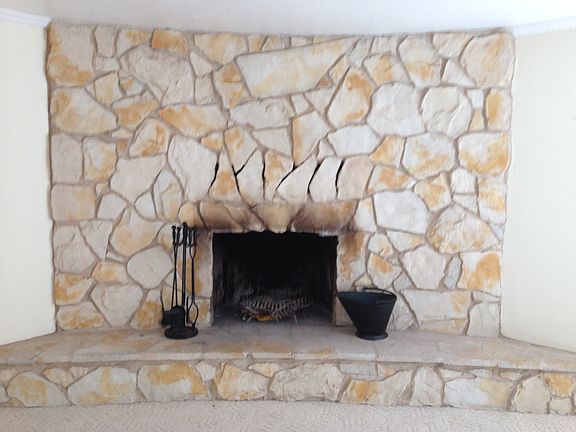 5th image of 26433 Meadow Dr