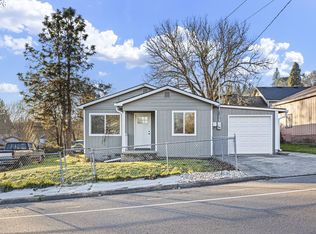 380 NW Cary St, Winston, OR 97496