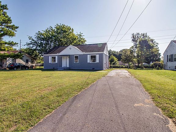 3rd image of 910 Jones Blvd