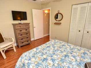 1225 NW 21st St APT 415, Stuart, FL 34994