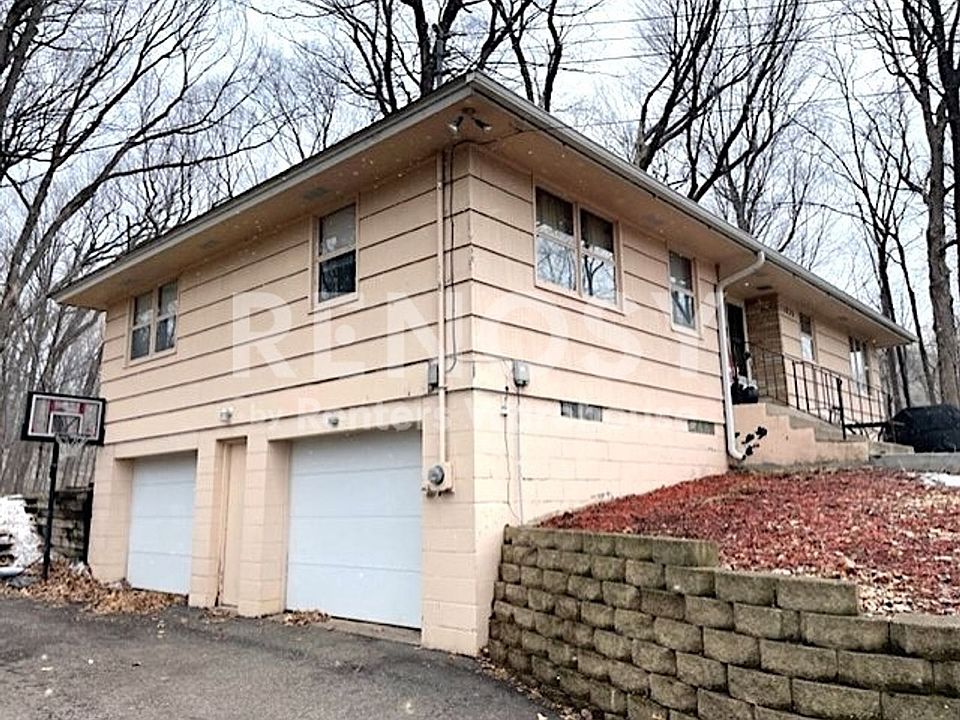 2nd image of 11835 28th Ave N