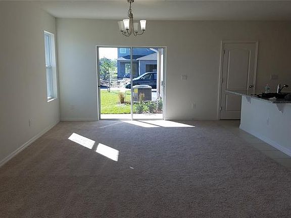 4th image of 4806 Riverwalk Dr