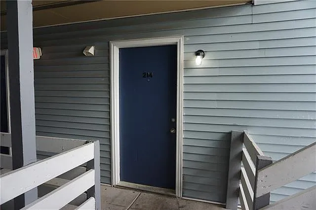 4218 Hessmer Ave #214 — Photo 3
