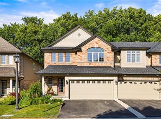 441 Stonehenge Dr #16, Hamilton, ON L9K0B1