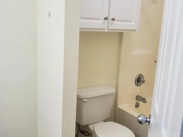 311 Green Meadow Dr — Photo 14
