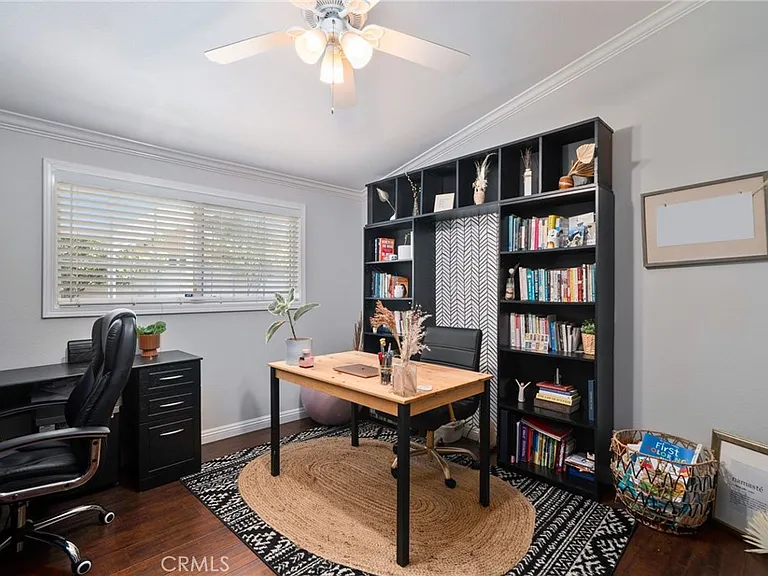 2273 Columbia Dr — Photo 25