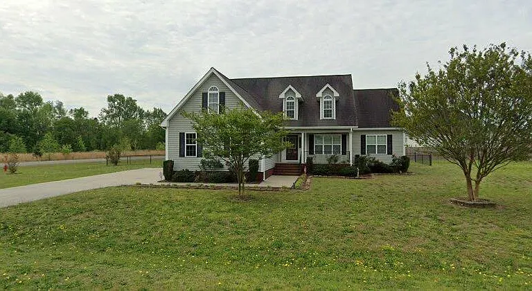 100 Bluecrest Pl — Photo 1