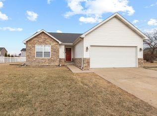 201 Talon Dr, Valparaiso, IN 46385