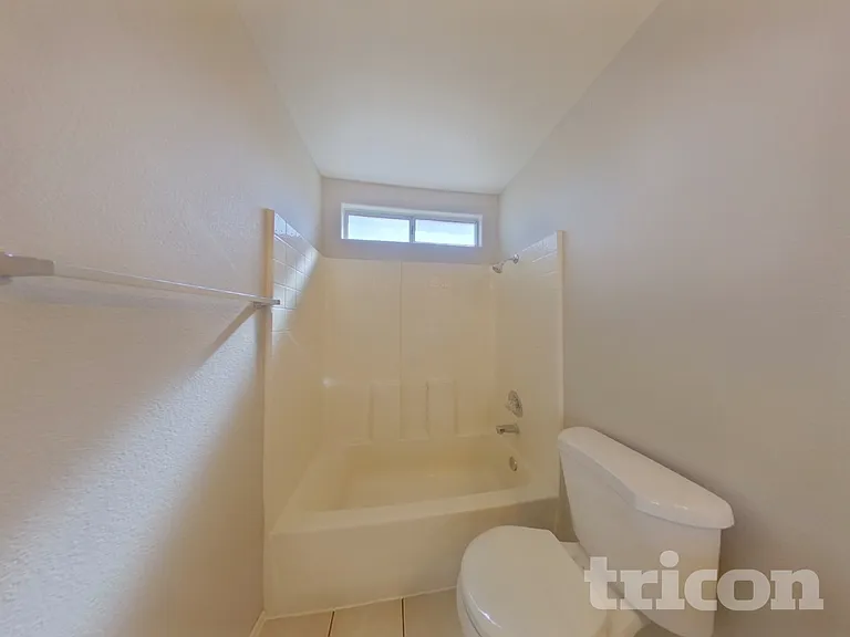 9115 Indian Breeze Dr — Photo 16