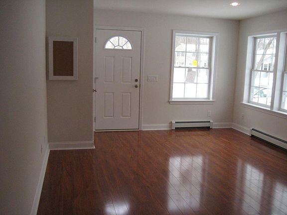 Harvest Rd Apt 2