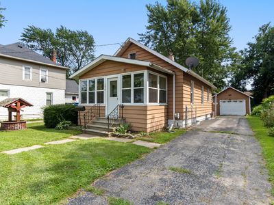 1513 Daniel Rd, Jackson, MI, 49202