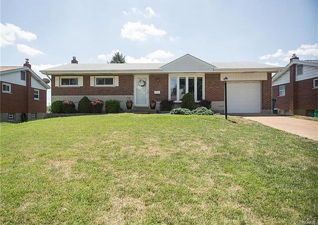 1st image of 9516 Yaffbury Ln