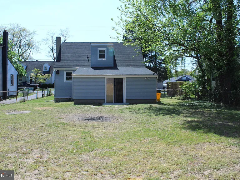 7 Cedar Dr — Photo 31