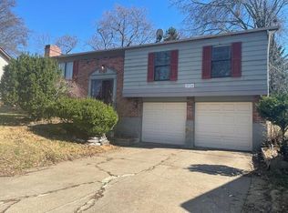 10732 Lisa Marie Ct, Saint Louis, MO 63123