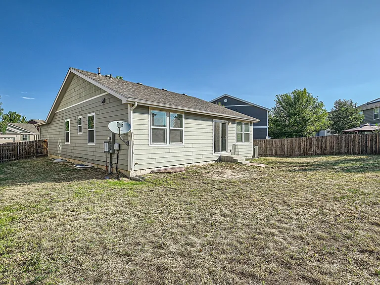 5514 Laredo St — Photo 26