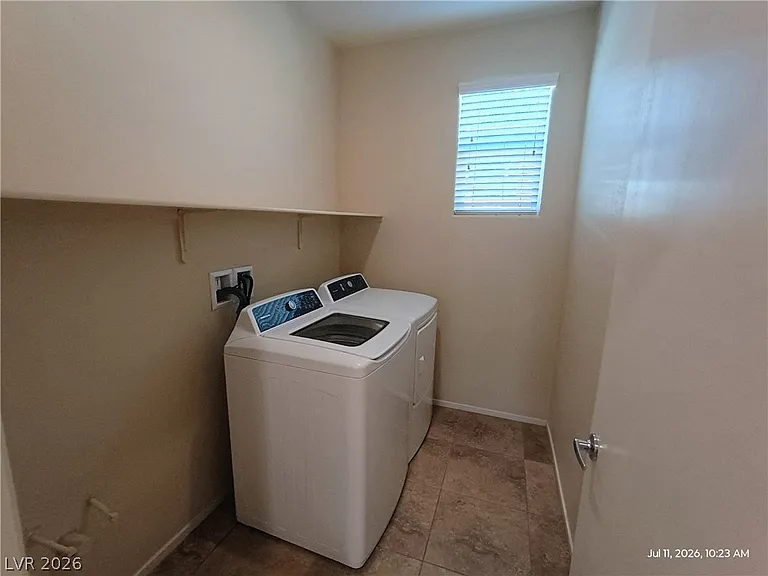 2119 Del Aqua Ave — Photo 12